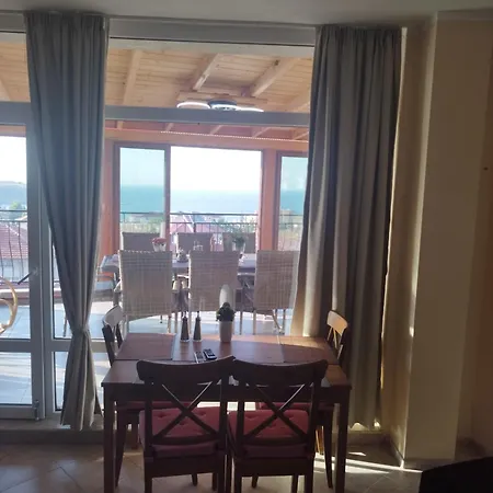 Shipka Comfort Like Апартаменты *