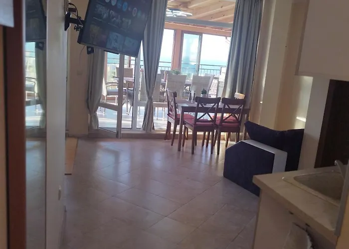 Shipka Comfort Like * Chernomorets